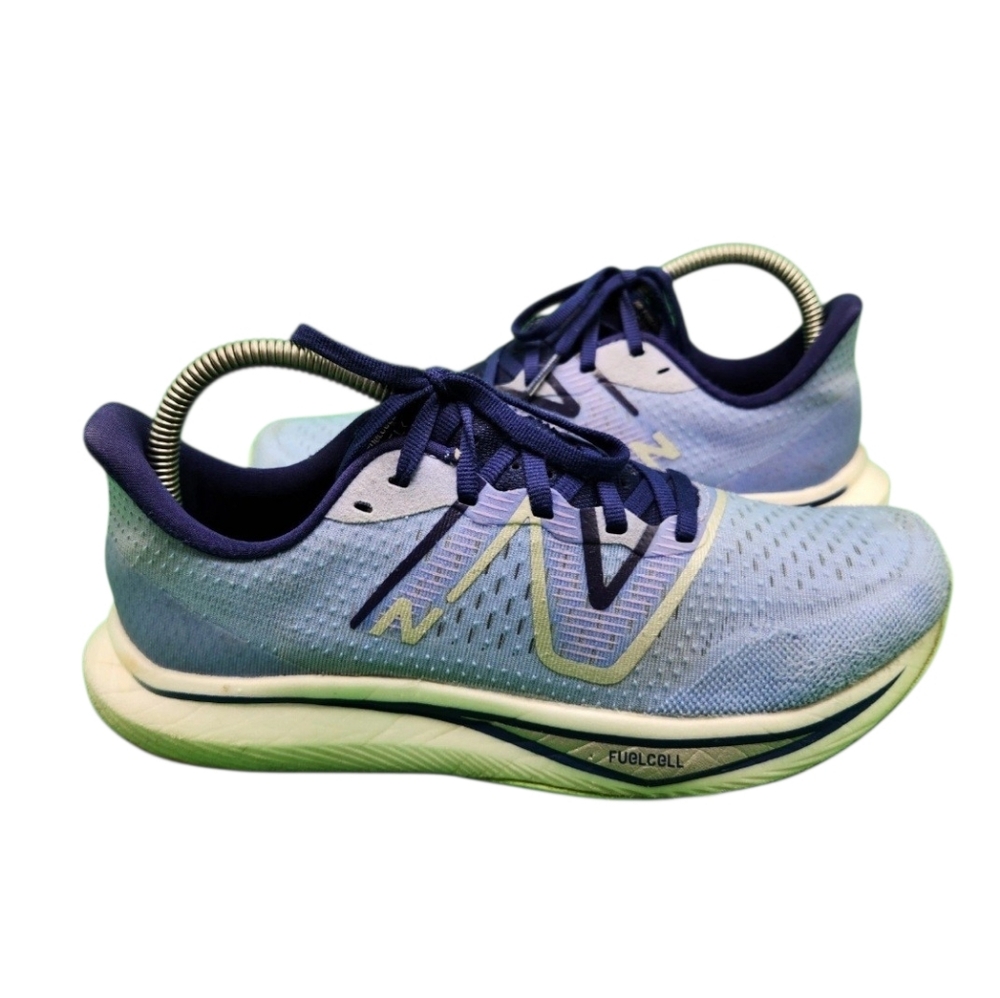 New Balance Blue Sneakers with Breathable Mesh and Cushioned Midsole